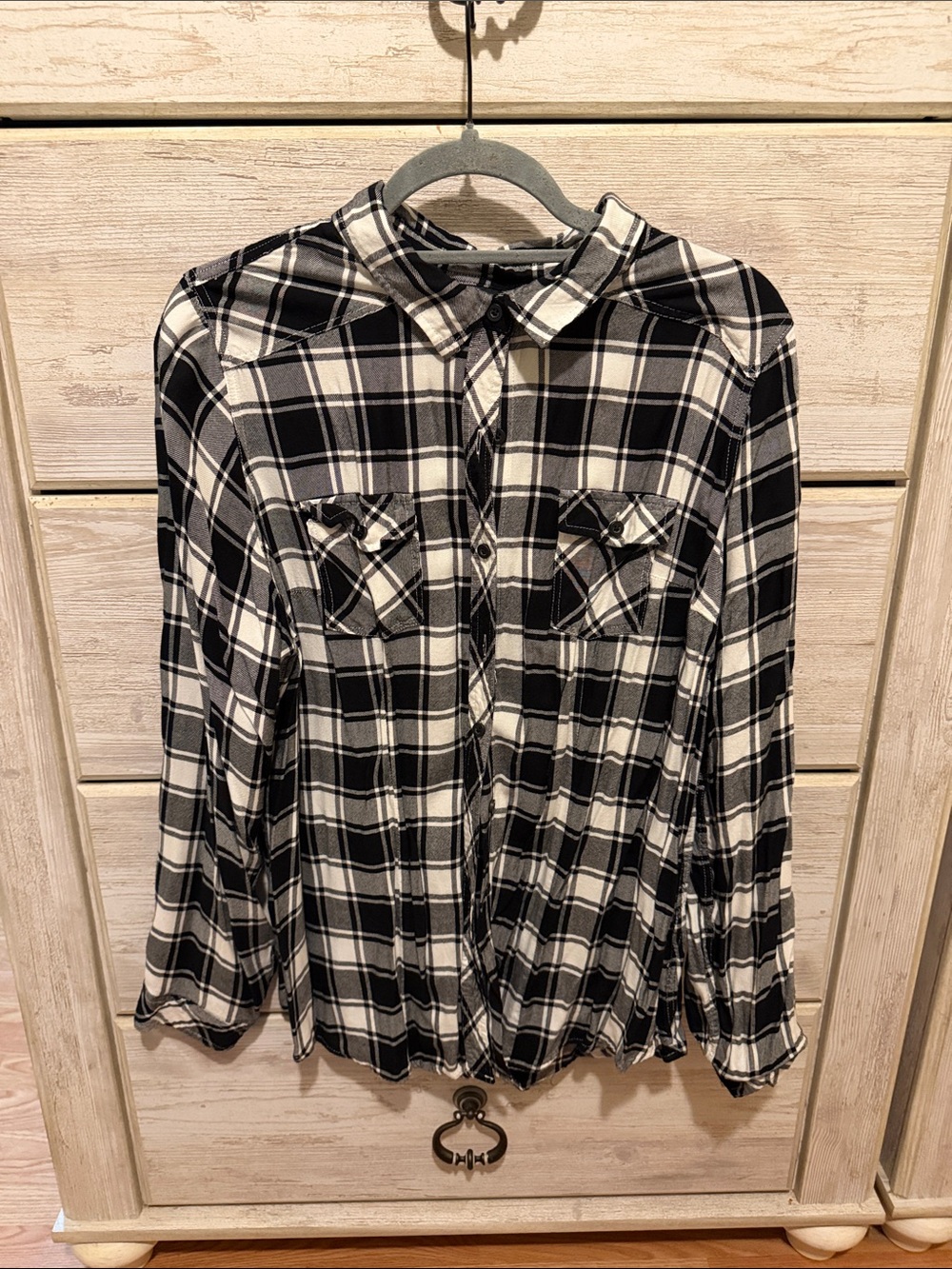 Torrid Black and White Plaid Women's Button-Up Shirt